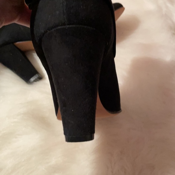 Kate Spade ♠️ black suede booties. Size 10. FIRM - Picture 7 of 10